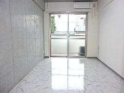 小田急小田原線 下北沢駅 徒歩7分の賃貸マンション 4階1Kのリビング/ダイニング