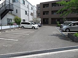 4 / 4