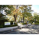 病院「パナソニック健康保険組合松下記念まで1827m」