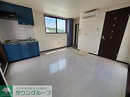 レアーレ 301 3階ワンルームのリビング/ダイニング