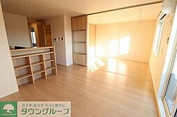 コンフォールクレール 303 3階2LDKのリビング/ダイニング