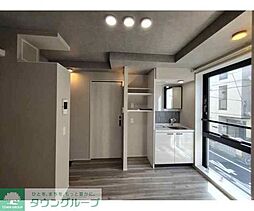 カテリーナ千住大橋 301 3階1Kのリビング/ダイニング