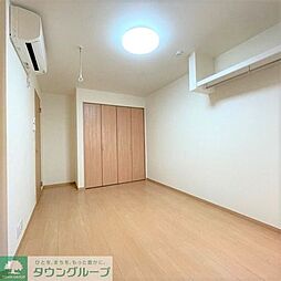 ラプレジオ 201 2階1Kのリビング/ダイニング