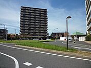 秋山駅ロータリー 639m