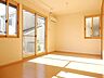 室内：フローリング張りのＬＤＫ
