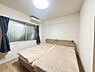 その他：約6.5帖の洋室です