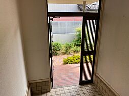 玄関の画像