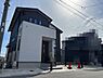 外観：現地（2026年3月）撮影◆オープン外構の開放的な建物配置です♪