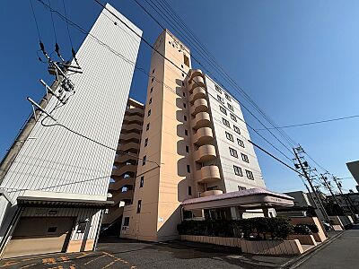 外観:気持ちよく迎えてくれる、穏やかな外観。あなたの生活スタイルに寄り添います。 外観:気持ちよく迎えてくれる、穏やかな外観。あなたの生活スタイルに寄り添います。