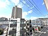 その他：洋室横のバルコニーからの眺望です♪