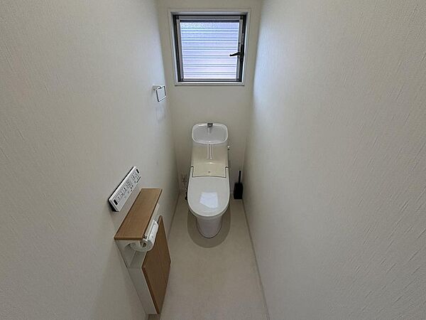 トイレを拡大表示