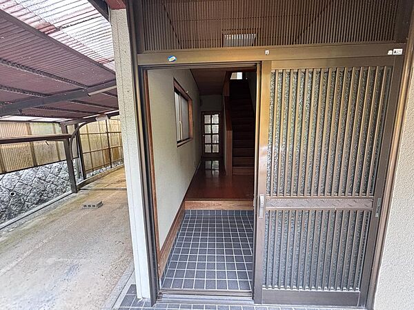 玄関