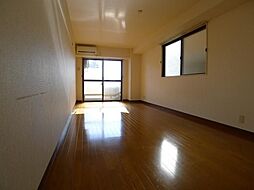 都営新宿線 菊川駅 徒歩1分の賃貸マンション 3階1Kのリビング/ダイニング