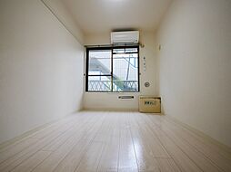 東京メトロ有楽町線 江戸川橋駅 徒歩3分の賃貸マンション 1階ワンルームのリビング/ダイニング