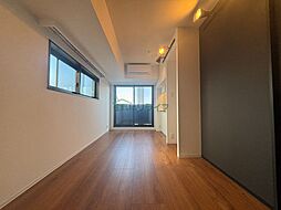 東京メトロ丸ノ内線 四谷三丁目駅 徒歩4分の賃貸マンション 13階1LDKのリビング/ダイニング