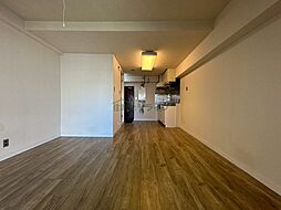 東京メトロ丸ノ内線 新宿御苑前駅 徒歩3分の賃貸マンション 9階ワンルームのリビング/ダイニング