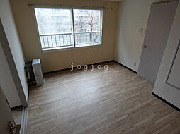 ティファニーＺ 403 4階1LDKのリビング/ダイニング