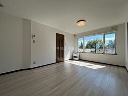 マンションＹＵ 203 2階2LDKのリビング/ダイニング