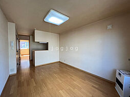 ブランノワ川沿 102 1階1LDKのリビング/ダイニング