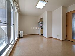 リュエル814 201 2階1LDKのリビング/ダイニング