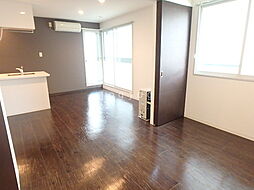 リュクス円山公園 301 3階1LDKのリビング/ダイニング