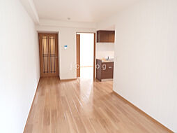 ＫＤＭハイツ 102 1階1LDKのリビング/ダイニング