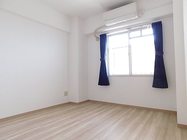 寝室