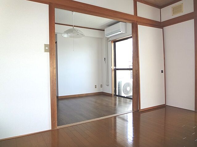 寝室