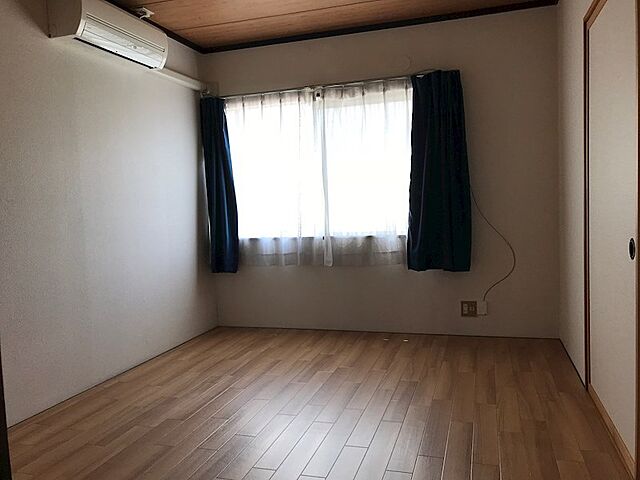 寝室