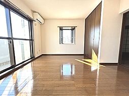 ラ・セゾングレース 4階1DKのリビング/ダイニング