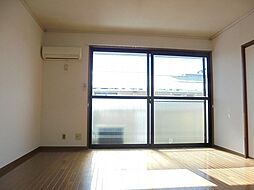 コーポ新稜B 2階3DKのリビング/ダイニング