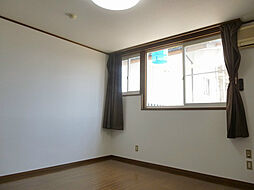 ハイツユニバース 1階1Kのリビング/ダイニング