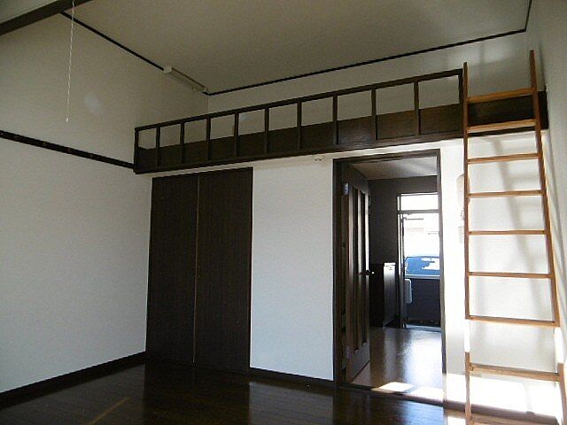 寝室