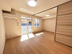 AvanzarII 1階2LDKのリビング/ダイニング