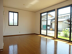 Parterre・Y A 3LDKのリビング/ダイニング