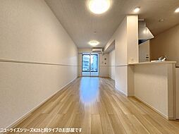 ホップV　A 104 1階1LDKのリビング/ダイニング