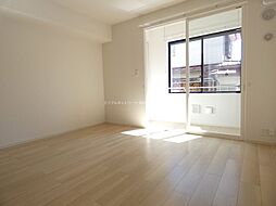 グランデ未来 1階1Kのリビング/ダイニング