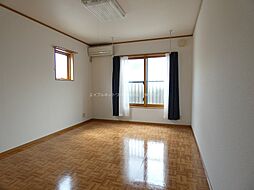 リバーウェスト 1階ワンルームのリビング/ダイニング