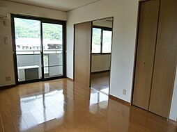 シャイニングビレッジ浜B 1階2DKのリビング/ダイニング