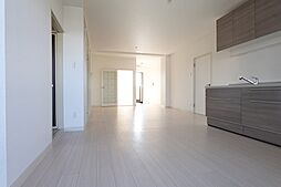 芳川コーポA 4階4LDKのリビング/ダイニング