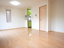 KOHYA 3LDKのリビング/ダイニング