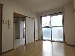 コーポかめや 1階2LDKのリビング/ダイニング