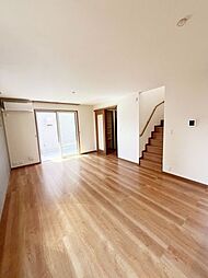 ブラン B 2階3LDKのリビング/ダイニング