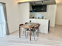 リビング/ダイニングの画像