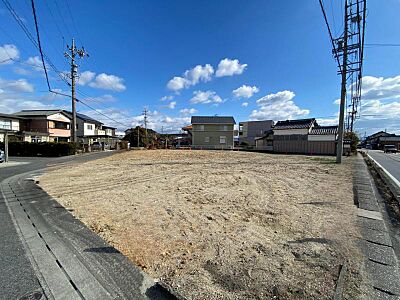 外観：＼日当たり良好なお土地／高低差がないため土地を整える必要なくコストを抑えられます♪