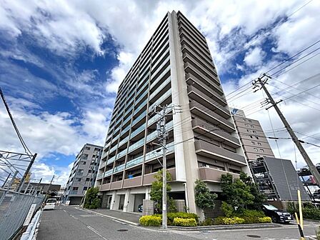 三河安城駅より徒歩約2分の好立地マンション!眺めの良い15階建ての11階のお部屋です