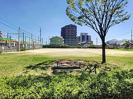 正福田公園 徒歩約4分(約正福田公園m)