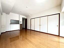 ダイアパレス東刈谷 3LDKのリビング/ダイニング