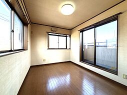 高浜市小池町3丁目 4DKの室内