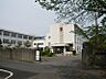 周辺：大府西中学校まで　2975m　徒歩約38分●校訓「不屈の心」大府西中学校の生徒の母親らで構成するボランティアグループ「母凛党」（かりんとう）が活動を行っています。